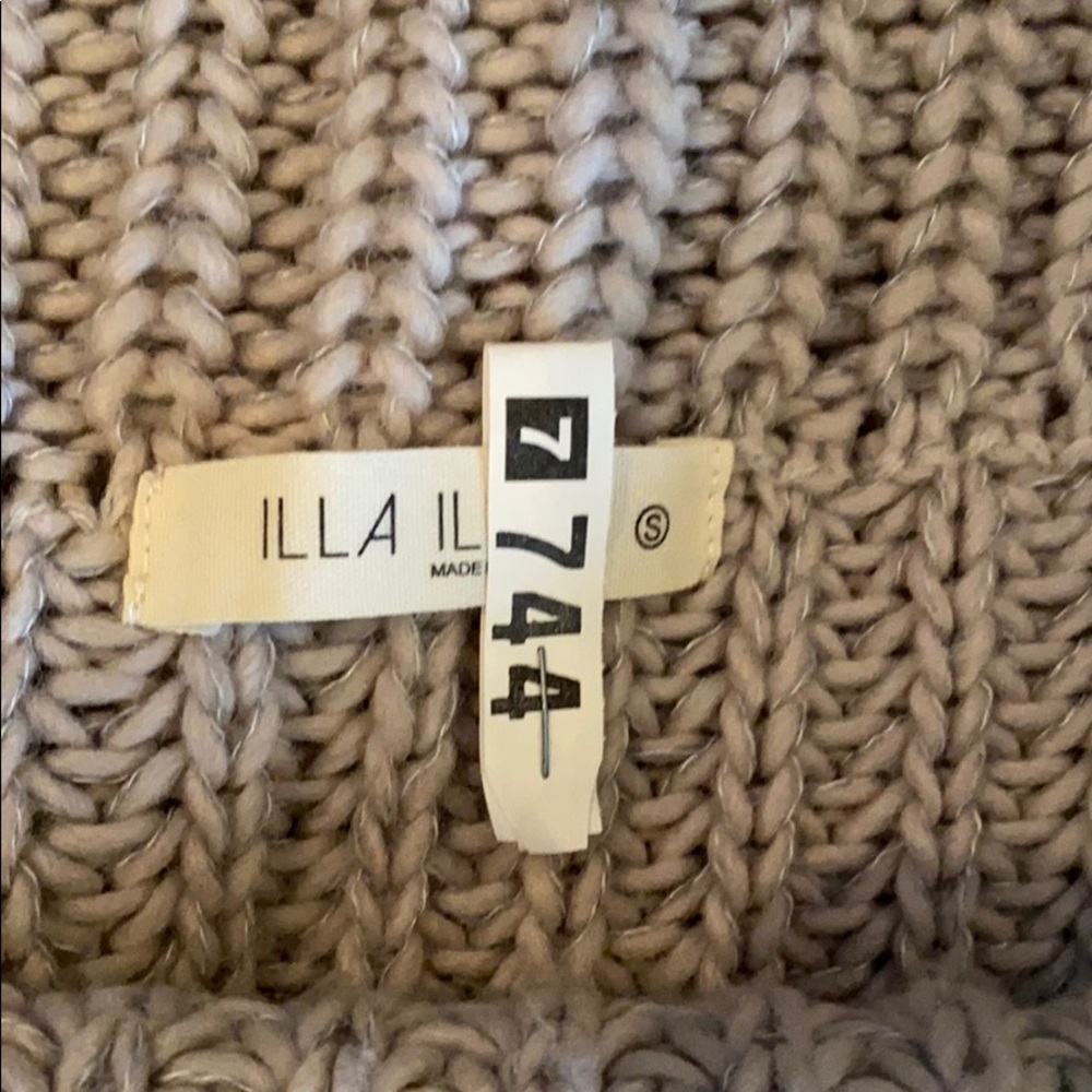 Sweater - Picture 2 of 2